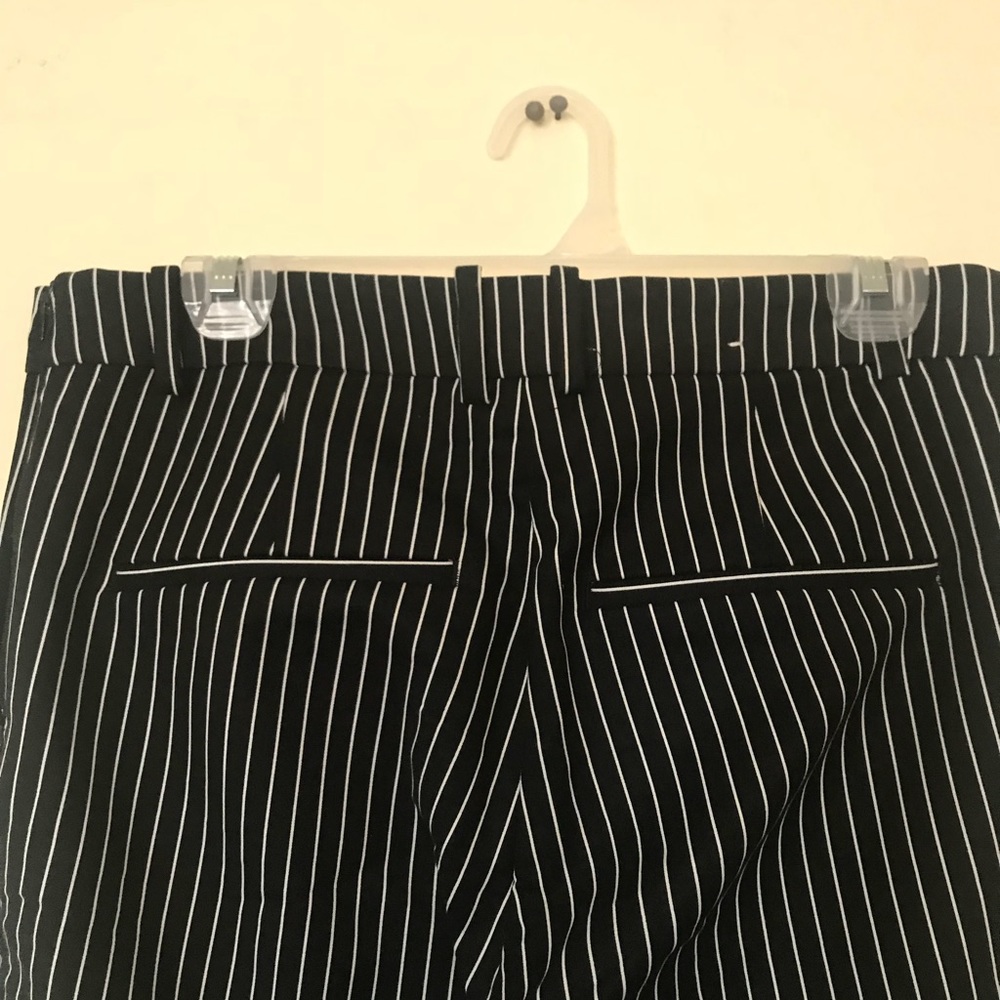 B&w pin stripped pants